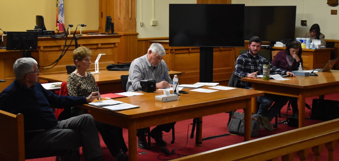 Grundy Co. wind ordinance recodification stalls again after hearing